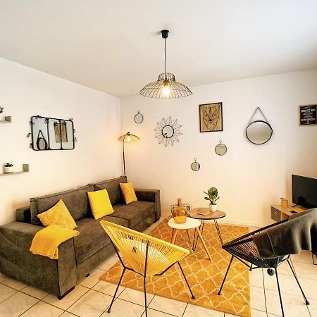 Studio Bis 32M2 Au Calme Situe Au Centre De 반느 외부 사진